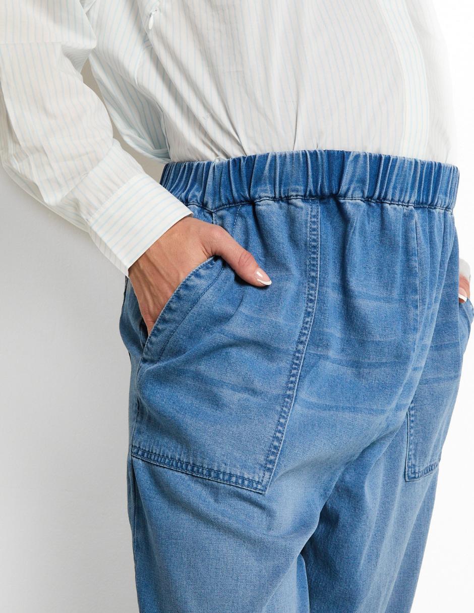 Jeans maternidad relaxed straight corte cintura alta 7
