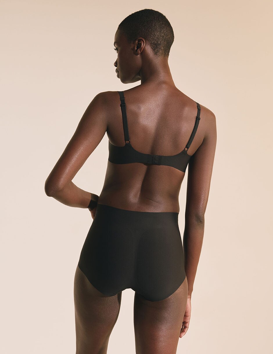 Brassiere 3