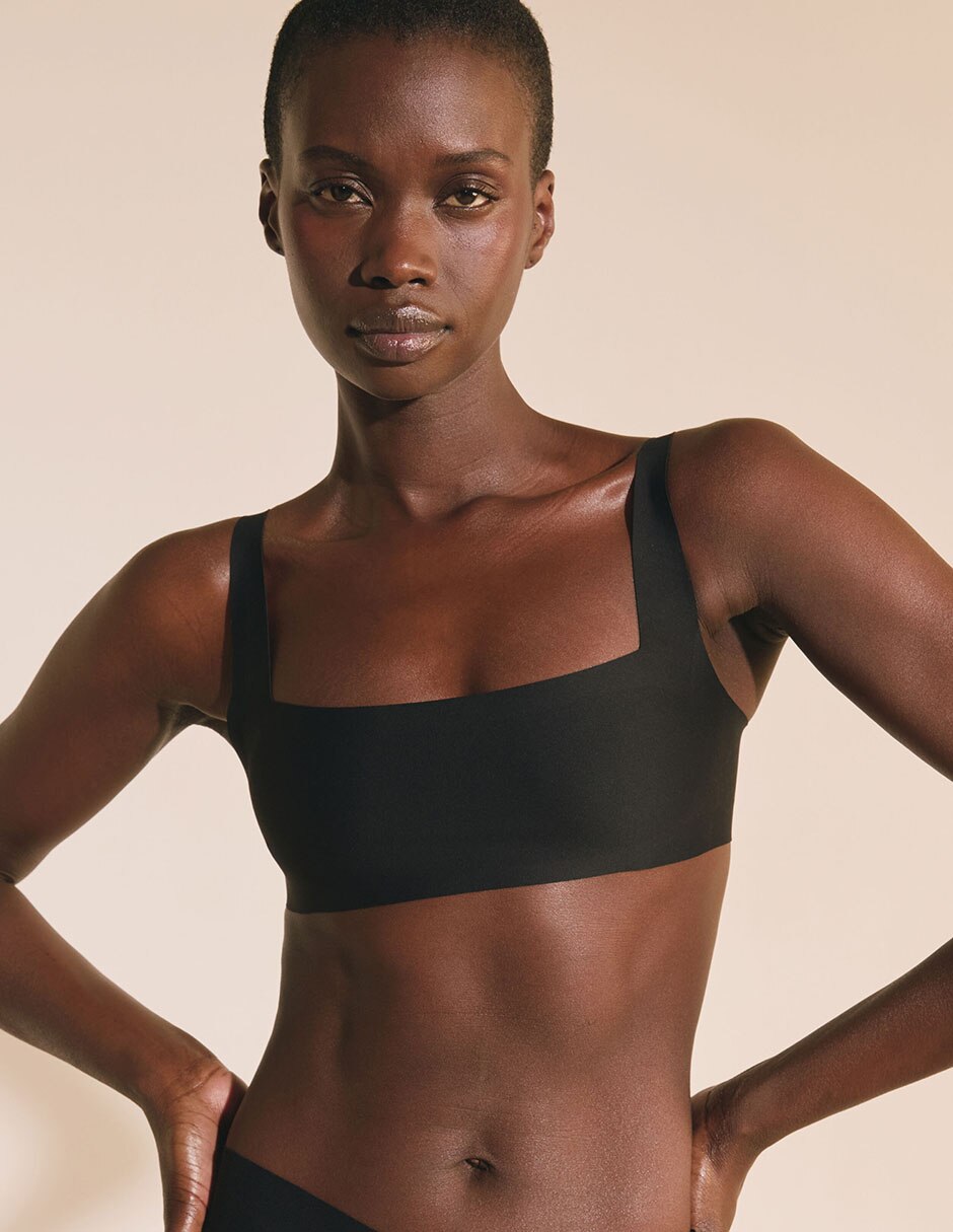 Brassiere 4