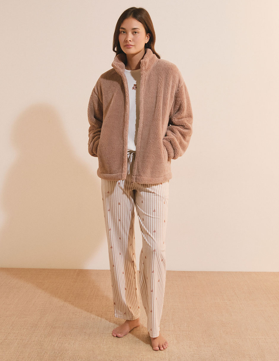 Conjunto pijama para mujer Conjunto pijama para mujer